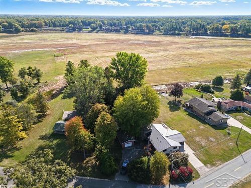 4726 N Verity Rd, Sanford, MI, 48657-9391 | Card Image