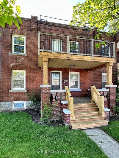 140 Gage Ave N, Home with 5 bedrooms, 2 bathrooms and 2 parking in Hamilton ON | Image 3