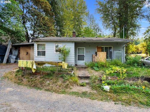 8915 Se Con Battin Rd, Happy Valley, OR, 97086-3745 | Card Image