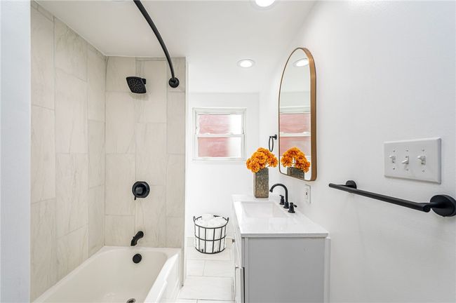 1711 Larkins Way, House other with 4 bedrooms, 2 bathrooms and null parking in Pittsburgh PA | Image 19