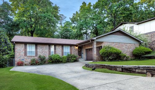3218 Rocky Ct, Little Rock, AR, 72227-3154 | Card Image