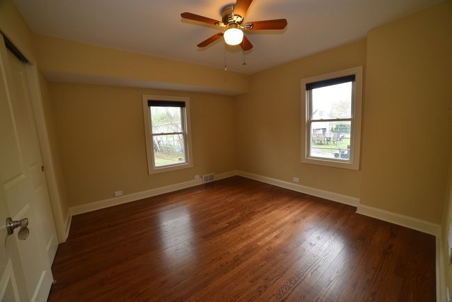 813 S Wolf Rd, House other with 3 bedrooms, 3 bathrooms and 2 parking in Des Plaines IL | Image 28