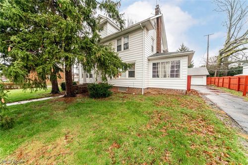 20303 Lake Shore Blvd, Euclid, OH, 44123-1842 | Card Image