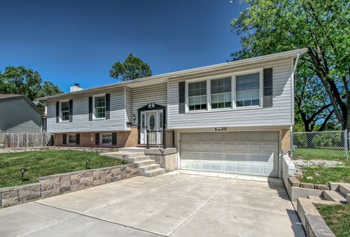 1099 Stratford Ln, Hanover Park, IL, 60133-2645 | Card Image