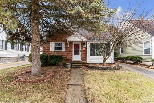 24131 Princeton St, Dearborn, MI, 48124-3264 | Card Image