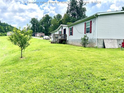 1407 State Route 34, Hurricane, WV, 25526-7092 | Card Image
