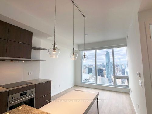 5301-197 Yonge St, Toronto, ON, M5B0C1 | Card Image