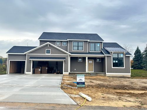 1678 Round Barn Dr, Hudsonville, MI, 49426-6909 | Card Image