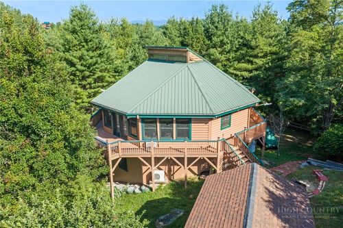 796 River Country Rd, Piney Creek, NC, 28663-9266 | Card Image