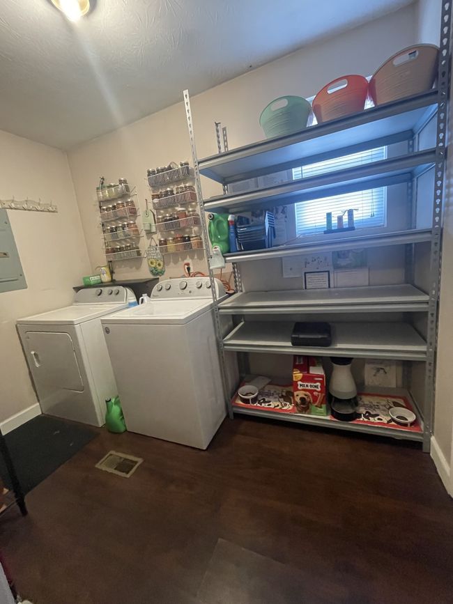 425 Nim Rd, House other with 3 bedrooms, 1 bathrooms and 2 parking in Red Boiling Springs TN | Image 4