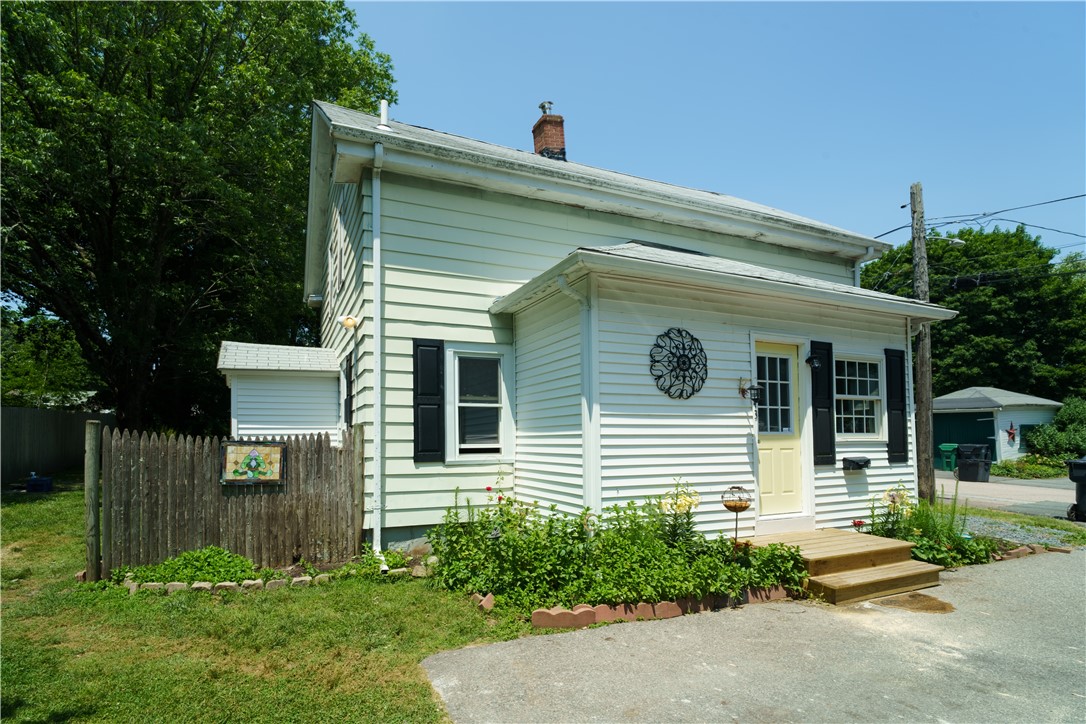 King St, Warwick, RI 02886
