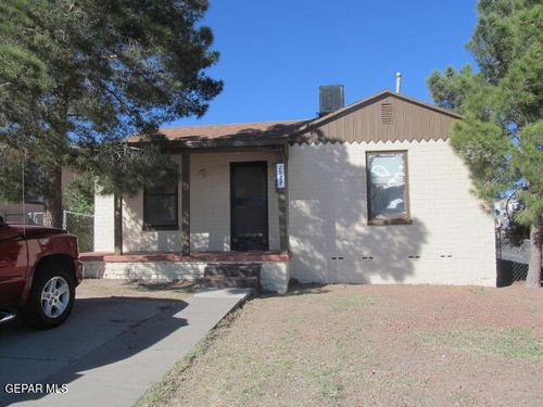 2527 Federal Ave, El Paso, TX, 79930-1507 | Card Image