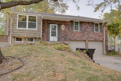 19904 E 14th Street N, House other with 3 bedrooms, 2 bathrooms and null parking in Independence MO | Image 2