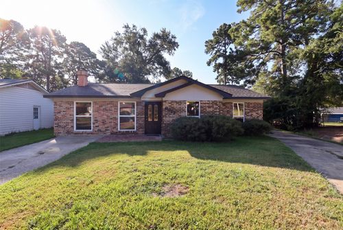 9029 Lone Oak Dr, Shreveport, LA, 71118-2443 | Card Image