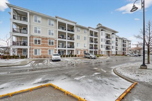 214-65 Shipway Ave, Newcastle, ON, L1B0W2 | Card Image