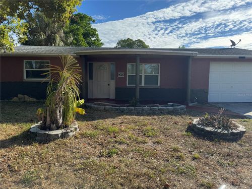 9020 Cochise Ln, PORT RICHEY, FL, 34668-4902 | Card Image