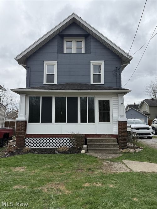 2120 Newton St, Akron, OH, 44305-3036 | Card Image