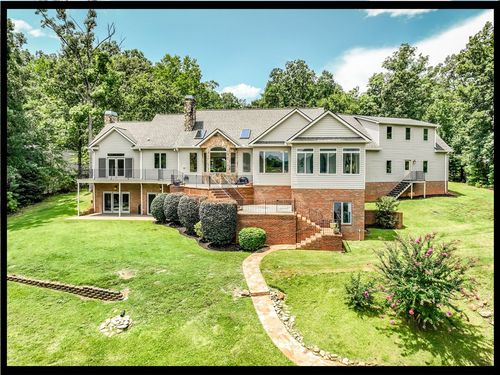 319 Venture Dr, West Union, SC, 29696-3933 | Card Image