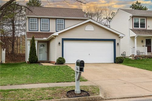 2146 Stonehenge Circle, Akron, OH, 44319 | Card Image