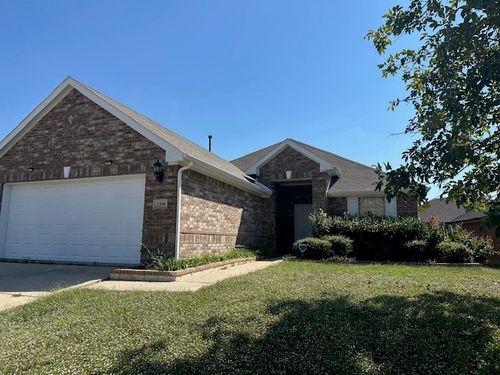 2300 Castle Creek Dr, Little Elm, TX, 75068-4889 | Card Image