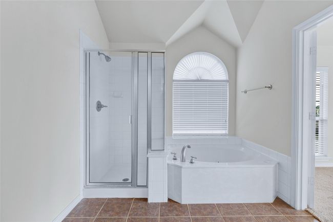 8620 Thistle Ridge Ter, House other with 4 bedrooms, 4 bathrooms and null parking in Fort Worth TX | Image 27