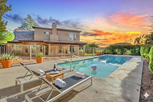 115 Stone Way, Sedona, AZ, 86351-7942 | Card Image