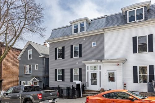 2-417 East 7th St, Boston, MA, 02127 | Card Image