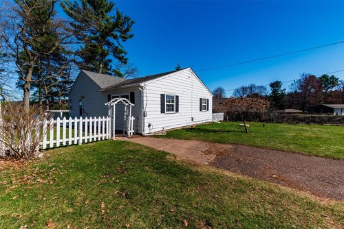 19490 53rd Ave, Chippewa Falls, WI, 54729-9124 | Card Image