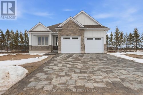 78 Dearing Drive, South Huron (Stephen), ON, N0M1T0 | Card Image