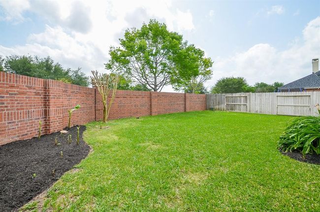 3911 Fallsbrook Ct, House other with 4 bedrooms, 4 bathrooms and null parking in Sugar Land TX | Image 31