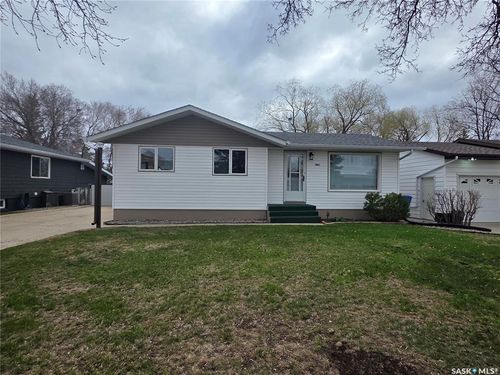 1841 Gibbs Rd, Estevan, SK, S4A1Y1 | Card Image