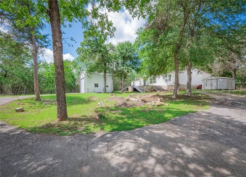 105 Alum Creek Dr, Cedar Creek, TX, 78612-4806 | Card Image