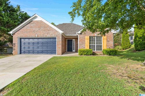 117 Renwick Ln, Calera, AL, 35040-5614 | Card Image