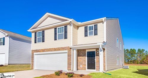 1 Southern Pine Dr, Greenville, SC, 29605-6260 | Card Image