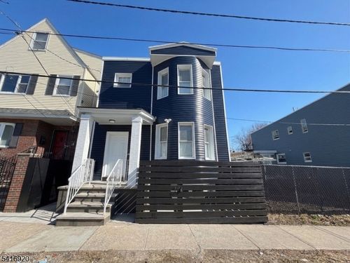 41 Montrose Ter, Irvington, NJ, 07111-3821 | Card Image