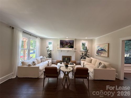 2016 Lombardy Cir, Charlotte, NC, 28203-6060 | Card Image