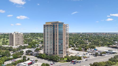apt-1704-4242 Broadway, San Antonio, TX, 78209-6471 | Card Image