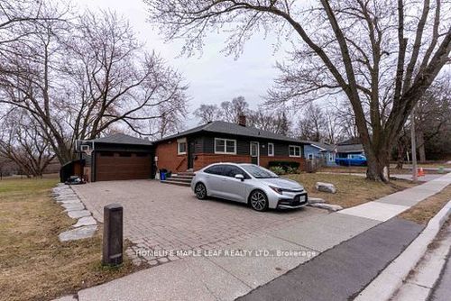 292 Woodward Ave, Milton, ON, L9T1V2 | Card Image