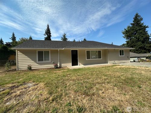 16337 Interlake Avenue N, Shoreline, WA, 98133 | Card Image