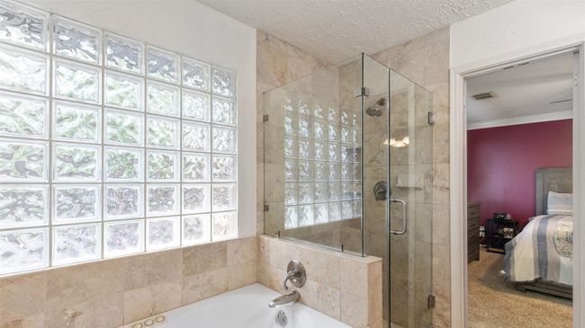 Primary bath | Image 17
