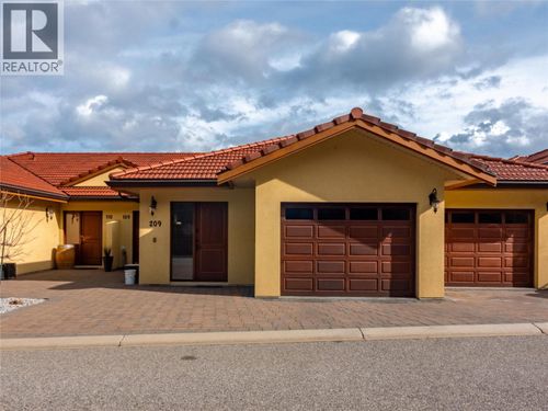 209-14419 Downton Ave, Summerland, BC, V0H1Z1 | Card Image