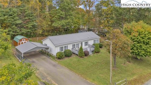 146 Poplar Ln, Lansing, NC, 28643-9279 | Card Image