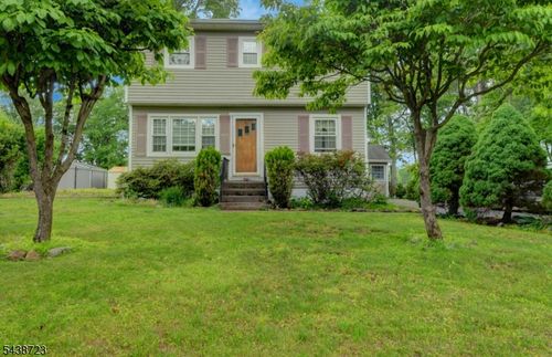 36 Hemlock Ave, Lincoln Park, NJ, 07035-2551 | Card Image