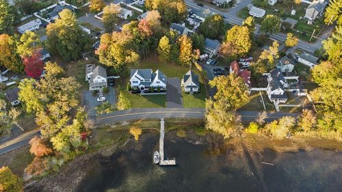 17 Lake St, Wilmington, MA, 01887-3727 | Card Image