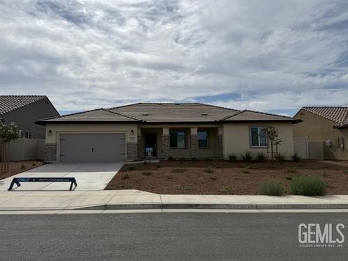 4918 Beaverhead Ave, Bakersfield, CA, 93306 | Card Image