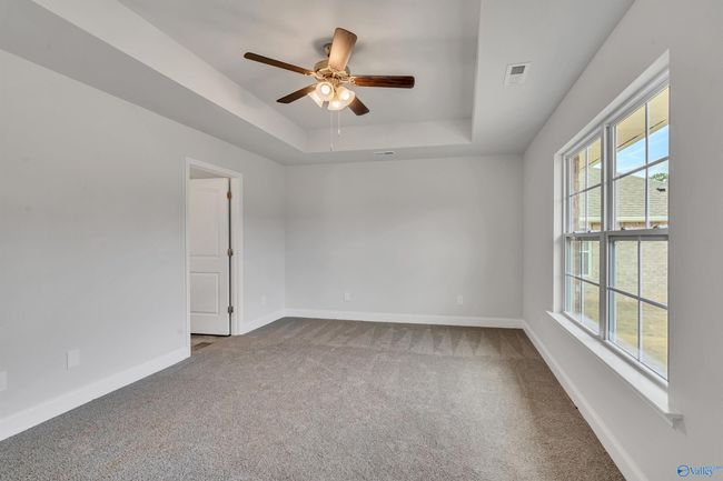 6105 Eagle Point Cir Se, House other with 3 bedrooms, 2 bathrooms and null parking in Owens Cross Roads AL | Image 15