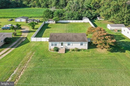 1591 Mount Landing Rd, Tappahannock, VA, 22560-5403 | Card Image