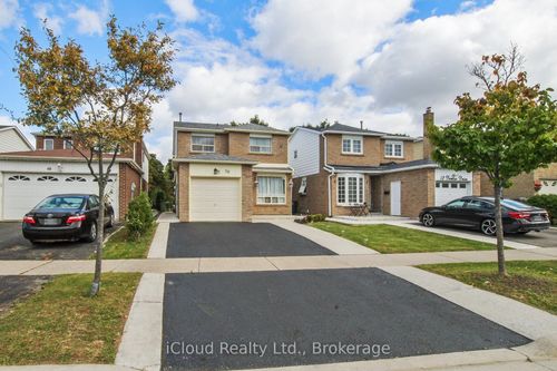 50 Denlow Dr, Brampton, ON, L6Y2L5 | Card Image
