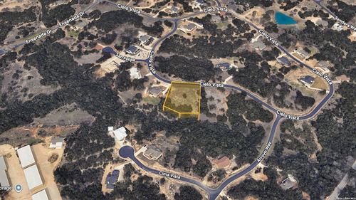 517 Cielo Vis, Canyon Lake, TX, 78133-4477 | Card Image