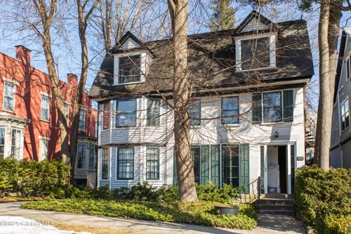 1-590 N Broadway, Saratoga Springs, NY, 12866-1648 | Card Image